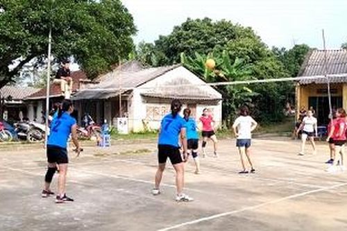 Chí Đám xây dựng đời sống văn hóa