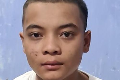 Đâm hai người thương vong vì bị la mắng rú ga xe máy