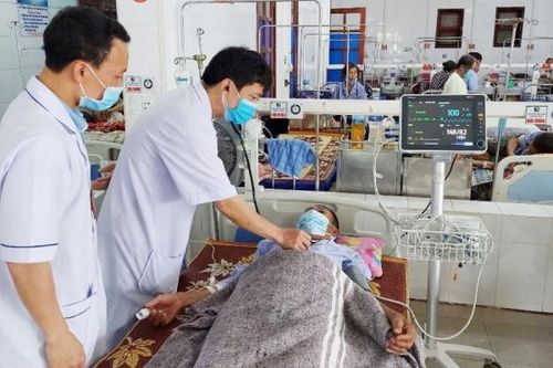 Cấp cứu thành công bệnh nhân ngộ độc thuốc tê