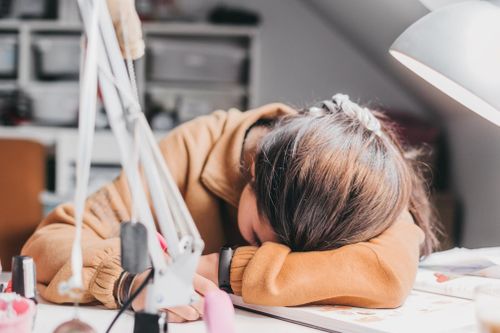 Cứu cô gái tự tử bằng thuốc diệt cỏ