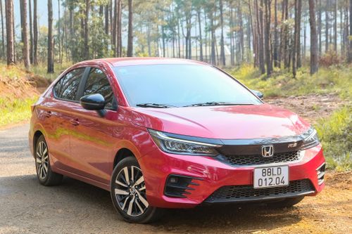 3 mẫu sedan đáng chú ý trong tầm giá 500-600 triệu đồng