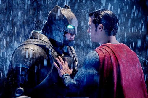 Các siêu anh hùng DC bị phá nát trên màn ảnh như thế nào?