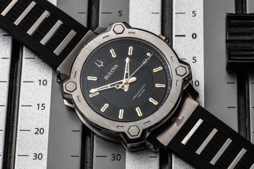 5 mẫu đồng hồ nam có giá dưới 700 USD