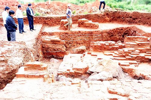 Mở đợt khai quật thứ 2 tại phế tích tháp Châu Thành