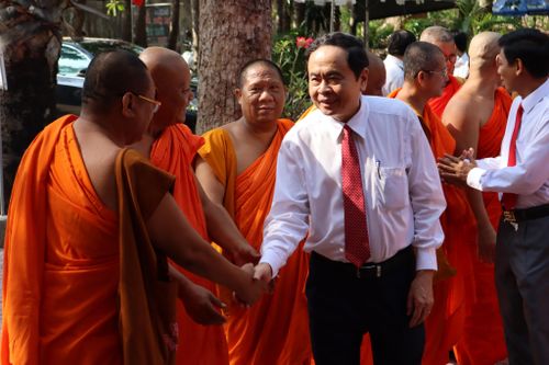 Phó Chủ tịch Thường trực Quốc hội Trần Thanh Mẫn chúc Tết Chôl Chnăm Thmây tại Sóc Trăng
