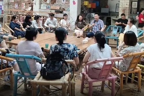 Người trẻ vượt qua đau thương bằng 'cà phê tử thần'
