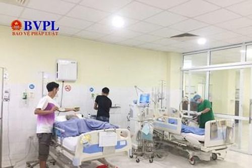 Nam sinh vào viện cấp cứu sau khi dùng thuốc lá điện tử