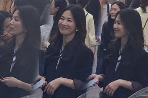 Bắt gặp Song Hye Kyo trên phố: Knet vỡ òa trước nhan sắc 'hoa ghen thua thắm, liễu hờn kém xanh'!