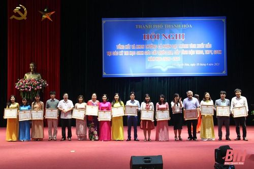 TP Thanh Hóa khen thưởng cho các cá nhân đạt thành tích xuất sắc tại các kỳ thi học sinh giỏi cấp quốc gia và cấp tỉnh