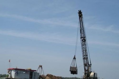 Mỏ cát sông Tiền được đấu giá từ 7,2 tỷ lên gần 2.812 tỷ đồng