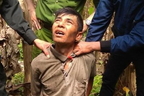 Bắt nghịch tử sát hại cha đẻ rồi bỏ trốn vào rừng, sau 5 giờ gây án