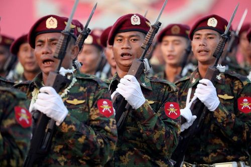 Myanmar kết án tử hình 19 người vì giết binh sĩ
