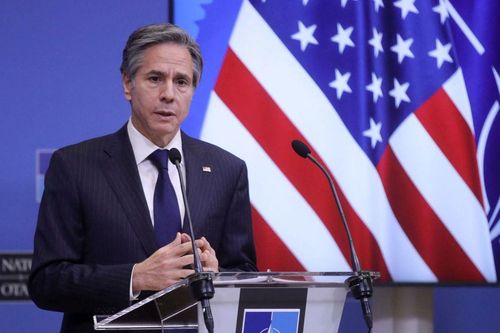 Lo ngại Nga, Ngoại trưởng Mỹ chuẩn bị họp với NATO