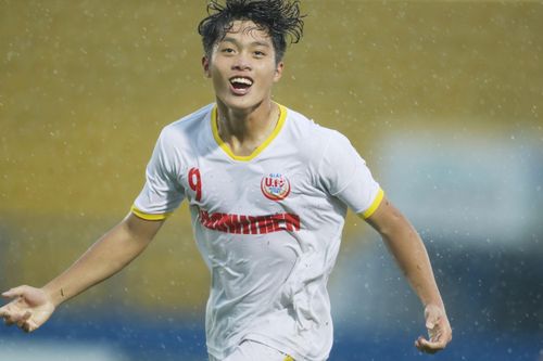 Đánh bại U19 Sài Gòn, U19 Học viện Nutifood vào bán kết U19 Quốc gia