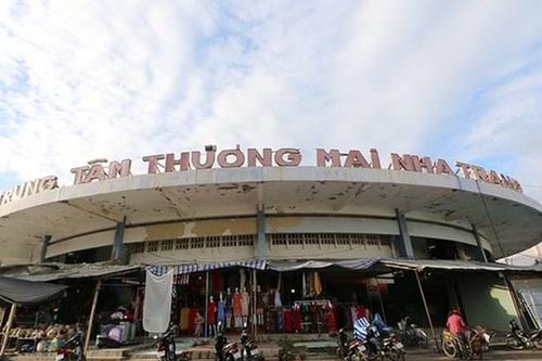 Từ ngày 18/4, đóng cửa chợ Đầm tròn Nha Trang