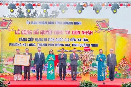 Quảng Ninh: Đón nhận bằng xếp hạng Di tích quốc gia đền Xã Tắc