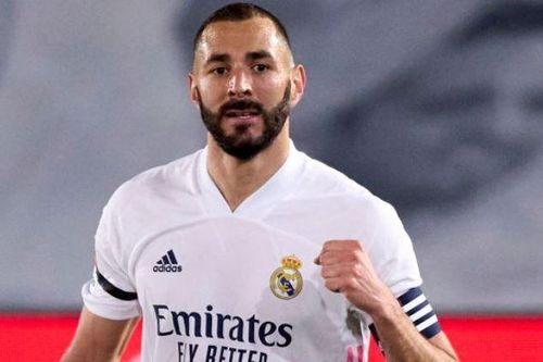 Real hạ Barca để lên đầu bảng
