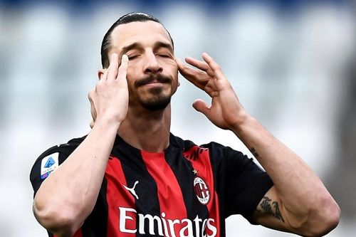 Ibrahimovic bị đuổi khỏi sân