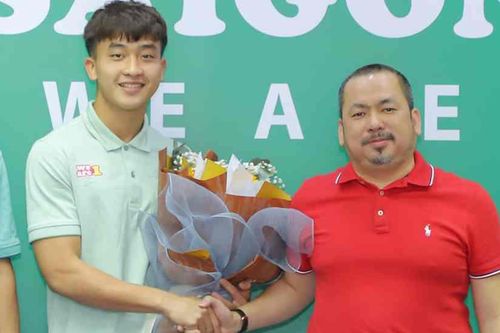 Danh Trung tập cùng CLB Sài Gòn trước khi đi Nhật