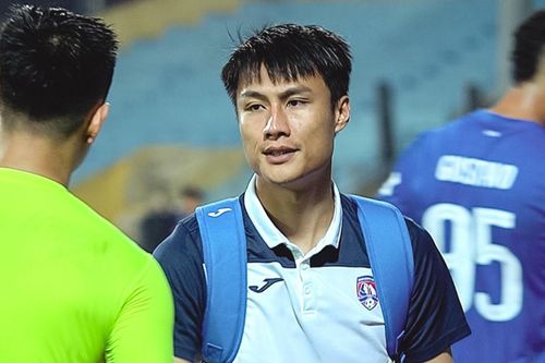 HLV Quảng Ninh: 'Thể lực cầu thủ không đảm bảo'