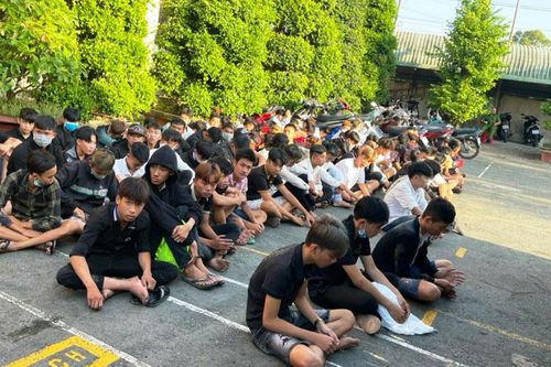 Bắt 90 'quái xế' đua xe trái phép