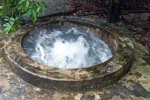 Giếng nước phun quanh năm ở Phú Quốc