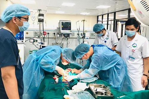 Báo động tình trạng tự tử bằng thuốc diệt cỏ