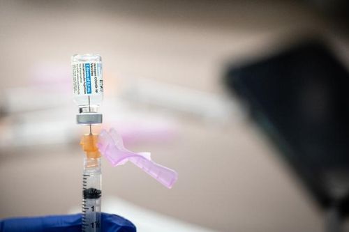 Biến thể Nam Phi có thể kháng được vắc xin của Pfizer