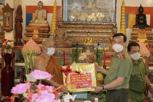 Khởi sắc trong đời sống của đồng bào dân tộc Khmer