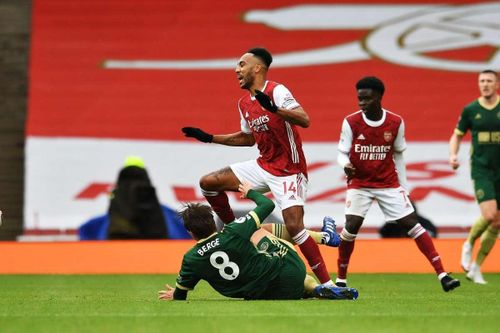 Arsenal mất nửa đội hình trước Sheffield United