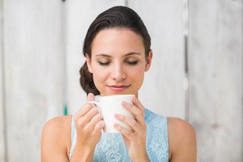 Uống 1 ngụm nước ấm vào buổi sáng: Đây là những lợi ích vàng mà cơ thể nhận được