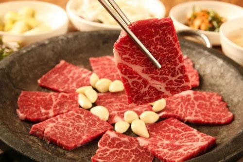 Ăn thịt bò ngon đến mấy mà phạm vào đại kị là hại vô cùng, gián tiếp 'hạ độc' cả gia đình