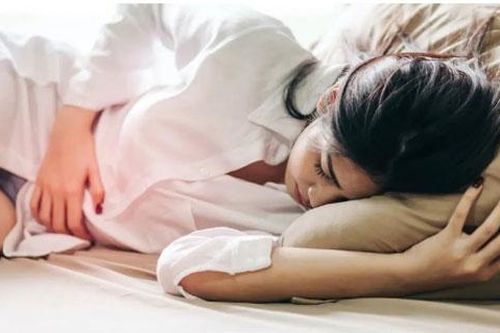 Đau bụng vào buổi sáng cảnh báo vấn đề gì?