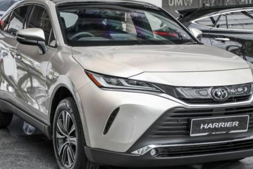 Toyota Harrier ra mắt Malaysia: Nhiều trang bị như xe sang