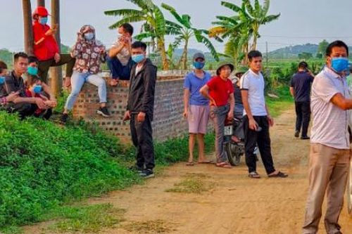 Có lợi ích nhóm trong đầu cơ, thổi giá gây sốt đất?