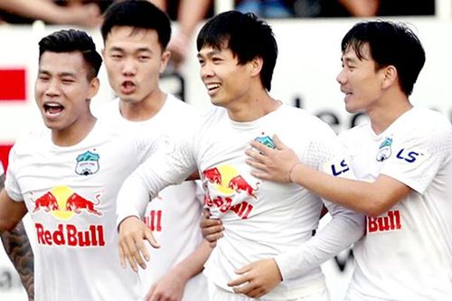 HAGL tiếp tục thẳng tiến