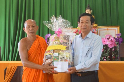 Kiên Giang: Lãnh đạo tỉnh chúc Tết đến Hội Đoàn kết Sư sãi Yêu nước