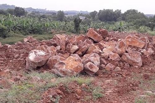 Nghệ An chấn chỉnh tình trạng khai thác đá mồ côi