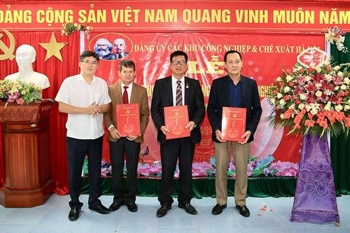 Thành lập Đảng bộ Khu công nghiệp Quang Minh