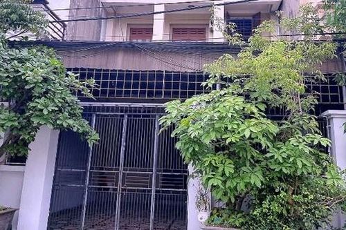 Người phụ nữ bị tạt chất lỏng nghi là a-xít vào mặt do bị ghen ngược