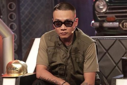 Wowy tiếp tục ngồi ghế nóng Rap Việt 2021