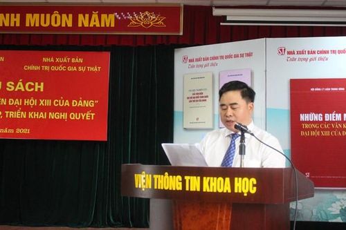 Ra mắt sách 'Những điểm mới trong các văn kiện Đại hội XIII của Đảng'