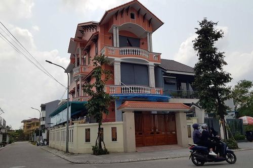 Đất đấu giá 'phù phép' cấp cho nguyên Bí thư Thành ủy Huế