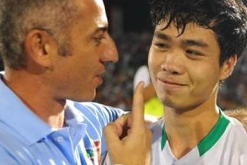 HLV Graechen: 'Đã đến lúc để HAGL ghi tên mình vào lịch sử bóng đá Việt Nam'