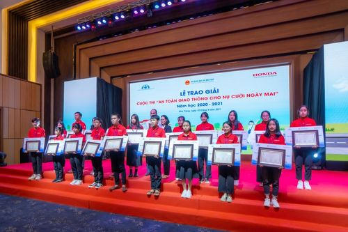 Bắc Giang đạt 4 giải Nhất cuộc thi 'An toàn giao thông cho nụ cười ngày mai'