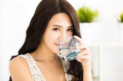 4 sai lầm khi uống nước phá hủy ngũ tạng của bạn, chớ dại mắc phải kẻo hối không kịp