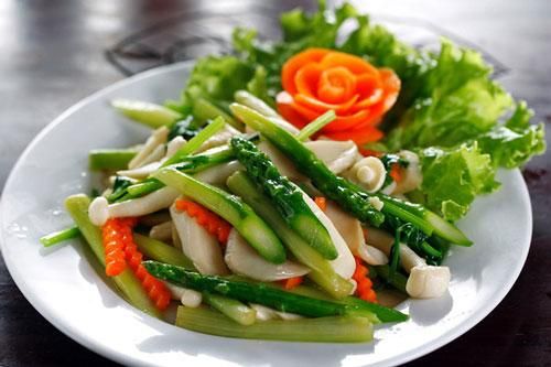 'Điểm mặt' những loại rau tuyệt đối không nên ăn sống, cẩn thận mang bệnh vào người