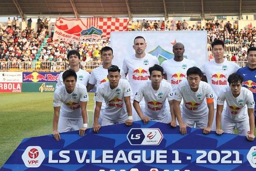 'Phạt đền ở phút bù giờ thứ 4 cho HAGL là đúng, trọng tài bắt bản lĩnh'