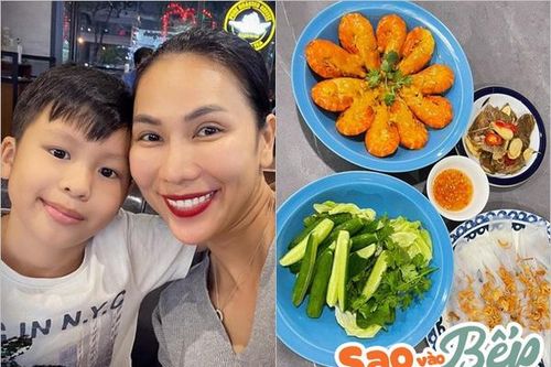 Sao vào bếp: Con trai kêu đói, Khánh Ngọc liền nấu toàn món ngon nhưng sợ hãi với đống bát