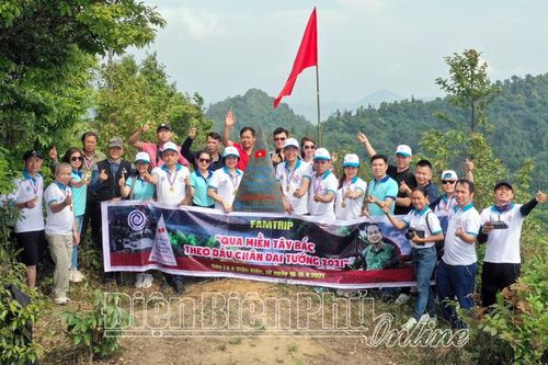 Chinh phục đỉnh Pu Tó Cọ